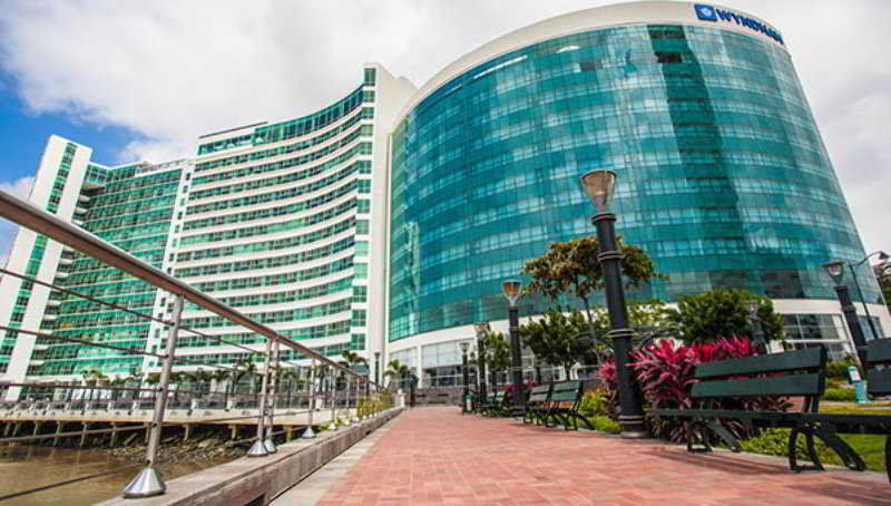 Wyndham Guayaquil, Puerto Santa Ana 호텔 외부 사진